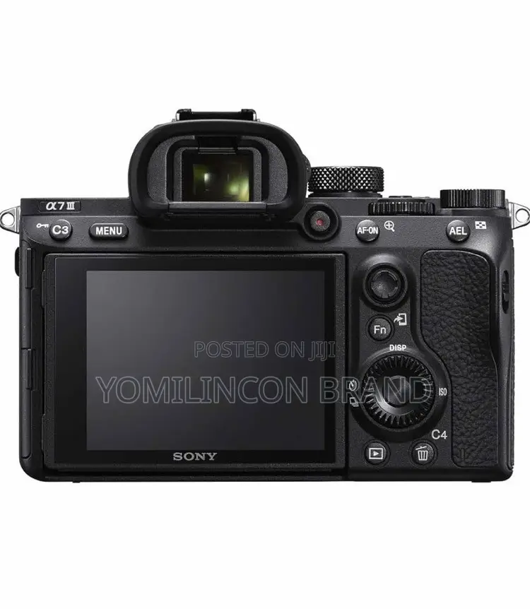 Sony A7 III ILCE7M3/B Full-Frame Camera With 3-Inch Black