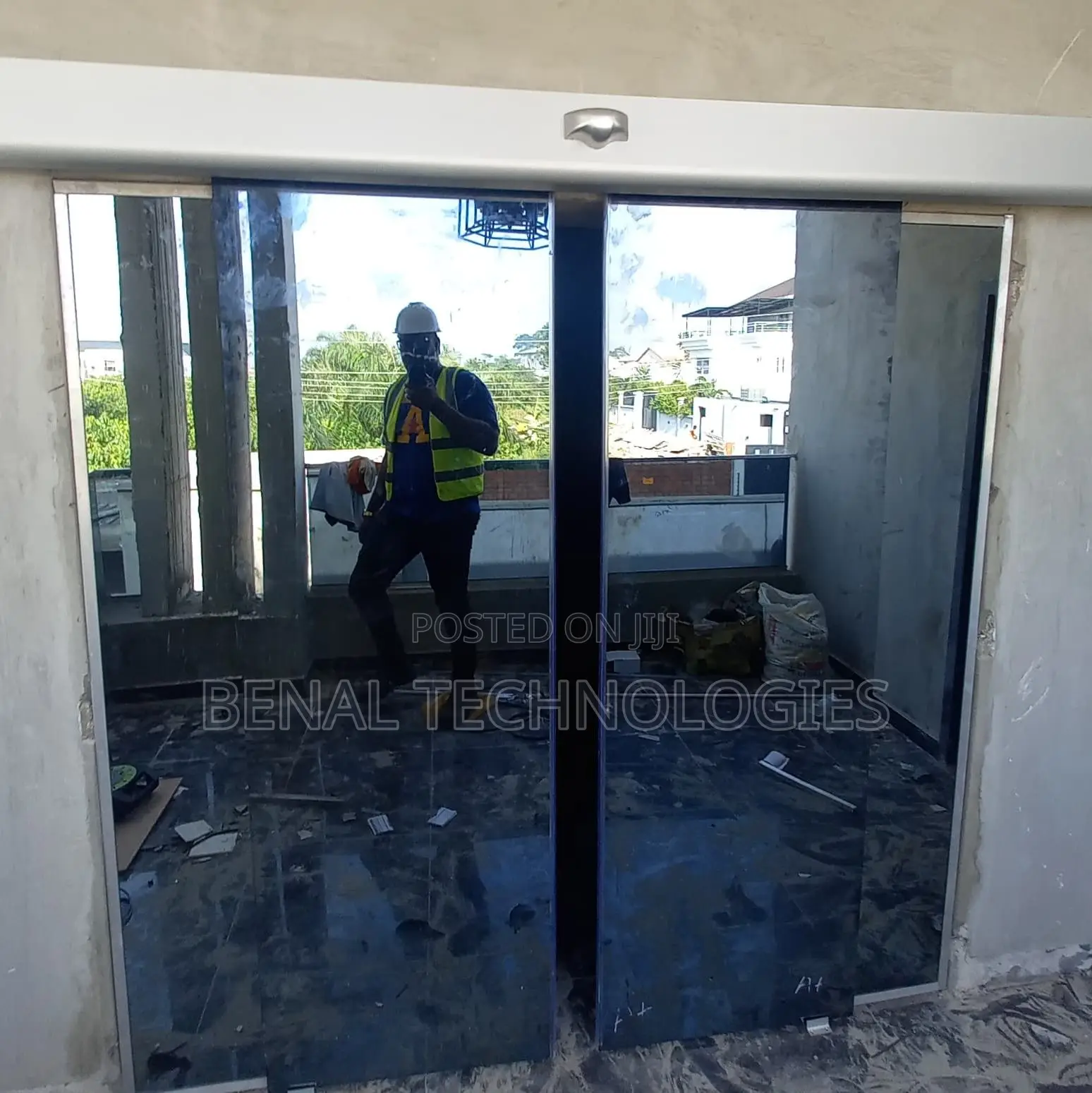 Smart Sensor Sliding Door