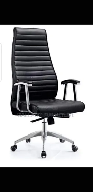 Executive Office Chair Leather Adjustable Office Arm Chair.