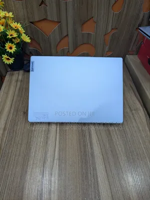 Photo - Laptop Lenovo Ideapad 3 16GB Intel Core I5 SSD 512GB