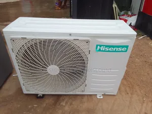 Hisense Standing Smart Ac With Low Power Consumption
