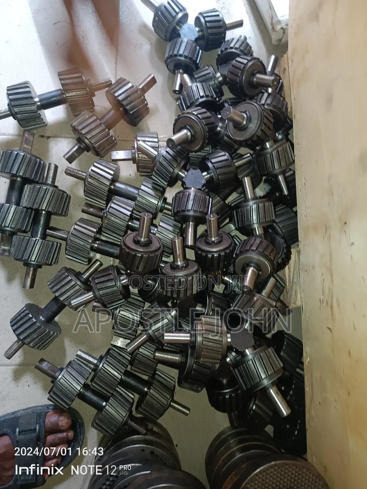 Palleting Machine Grinding Dicks and Teeth Etc