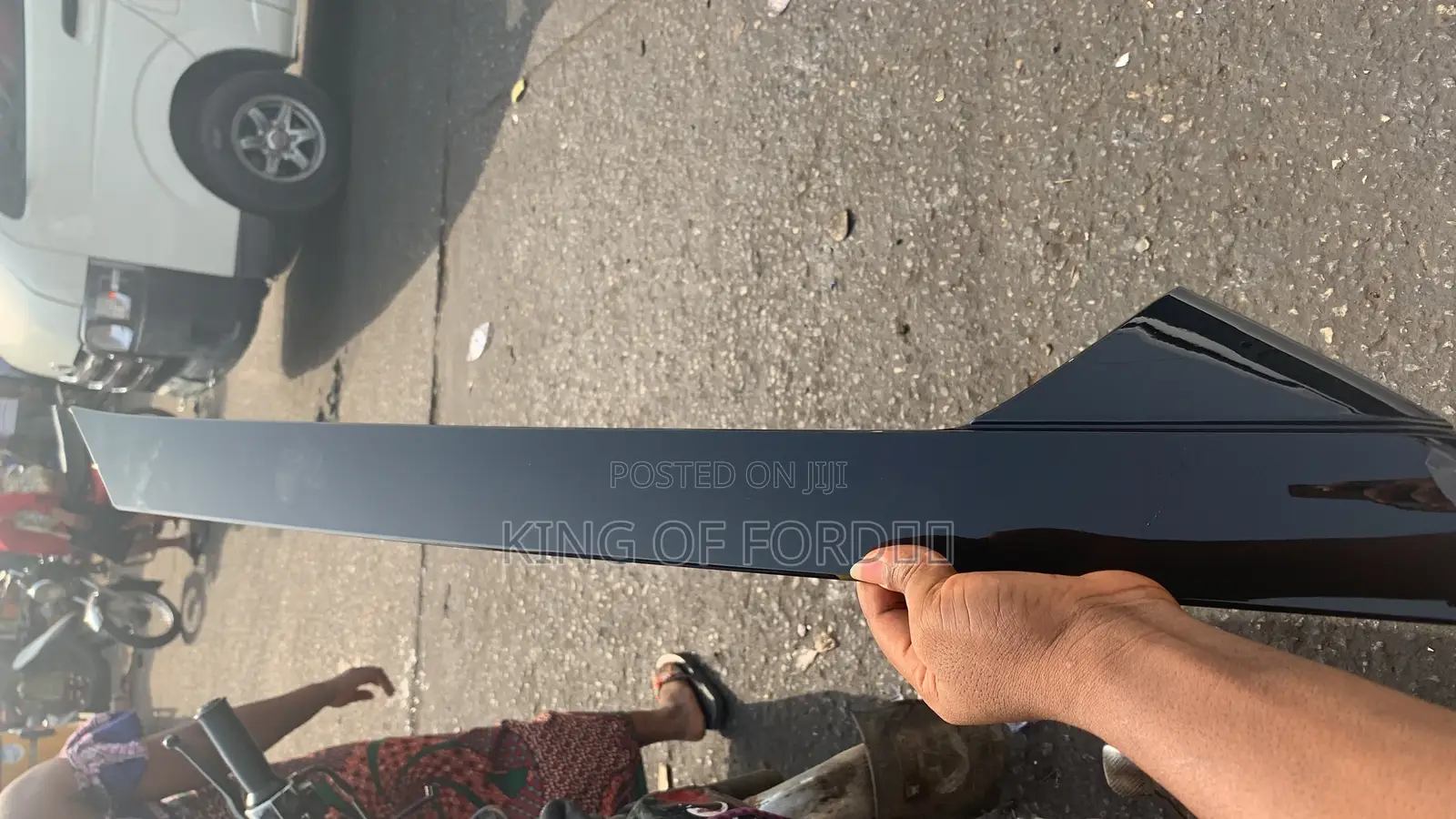 Windscreen Chrome Ford Explorer 2012,2017,2019