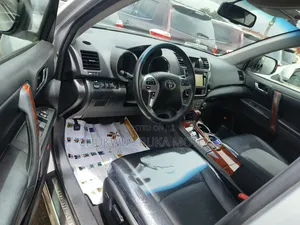 Toyota Highlander Limited 3.5L 2WD 2013 Silver