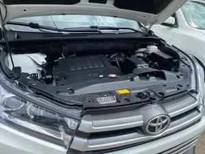 Toyota Highlander Limited Platinum 4dr SUV AWD (3.5L 6cyl 6A) 2015