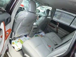 Toyota Highlander Limited 3.5L 2WD 2013 Red