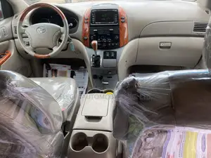 Toyota Sienna Limited 7 Passenger 2010 Red