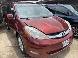 Toyota Sienna Limited 7 Passenger 2010 Red