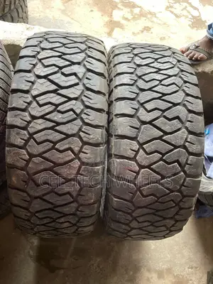 285/65r18 Set