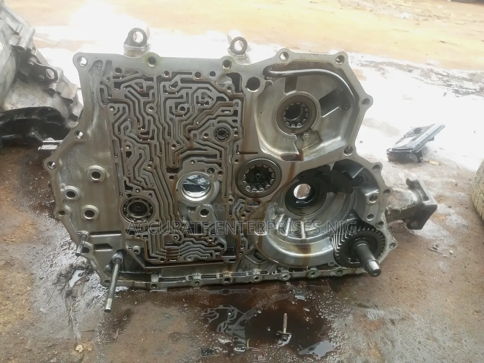 We Specialize on All Honda Gearbox Servicing and Replacement