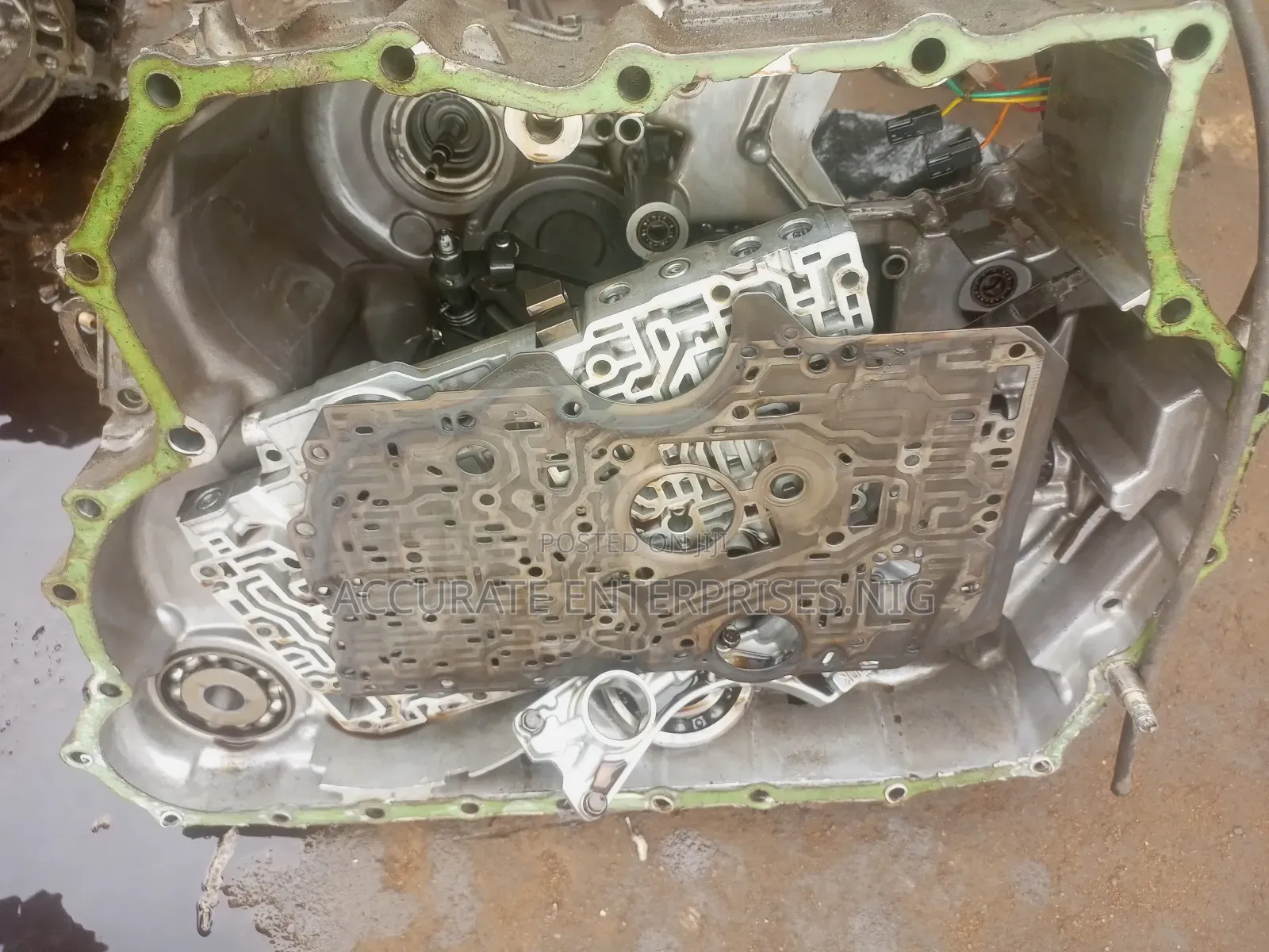 We Specialize on All Honda Gearbox Servicing and Replacement