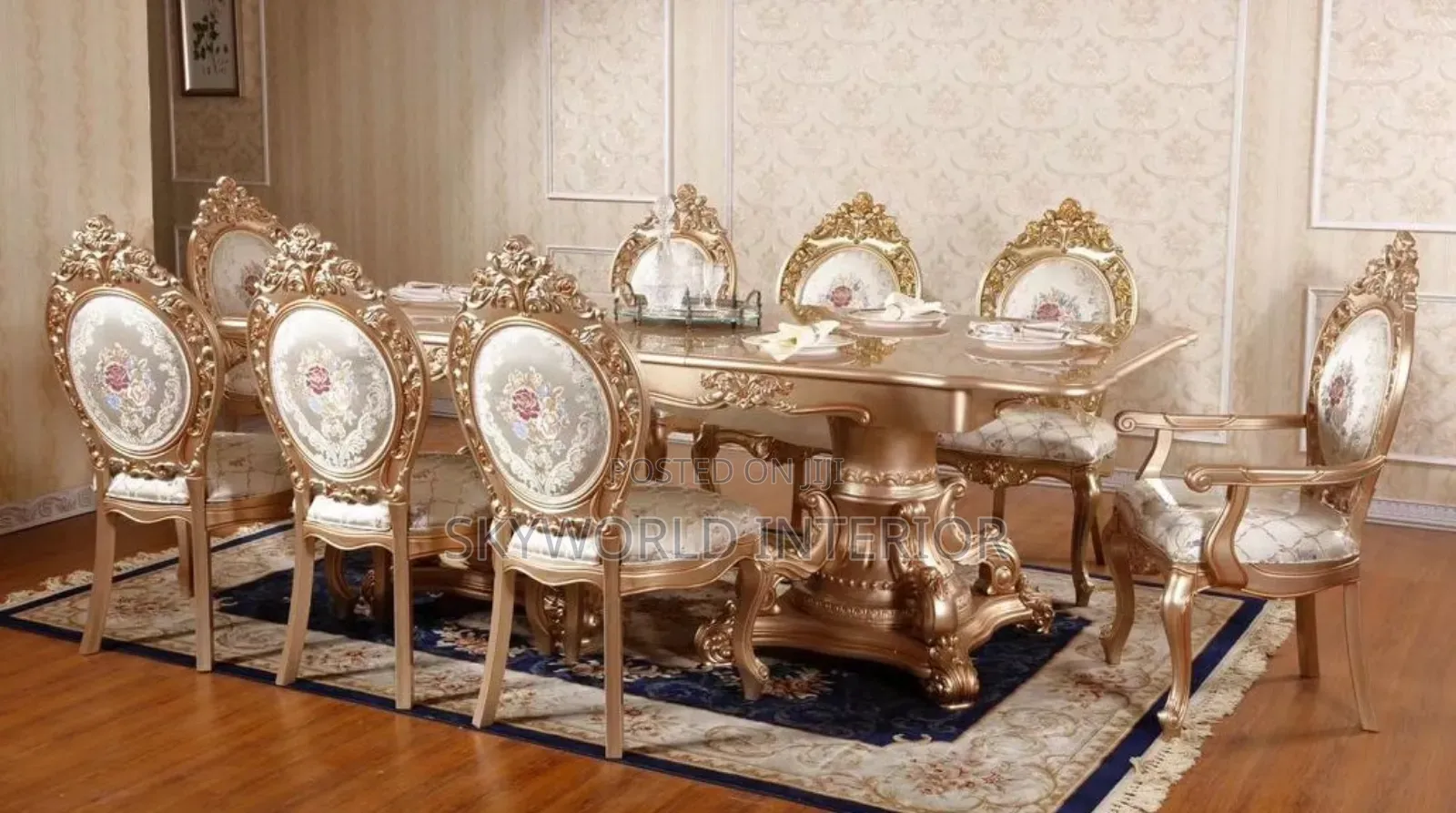 Royal  Dinning Table Set