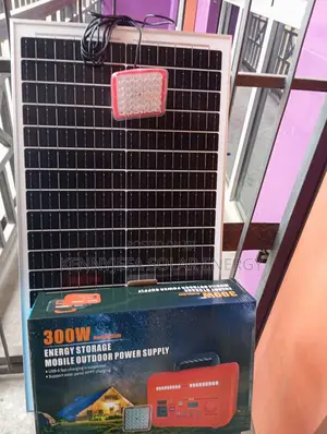 300w Solar Generator 25amp Capacity With 60w Panel a Bulb