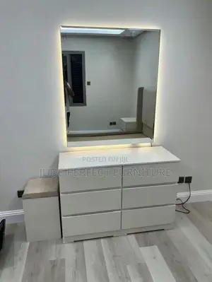 Quality Dressing Mirror