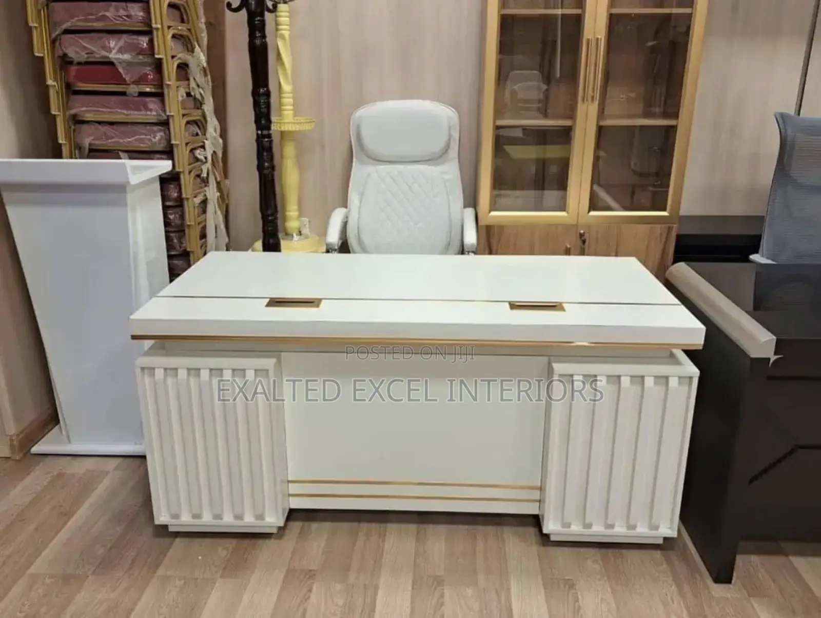 Executive Office Table (1.6meter)