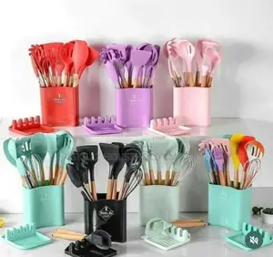 Silicon Spoon With Spoon Rest