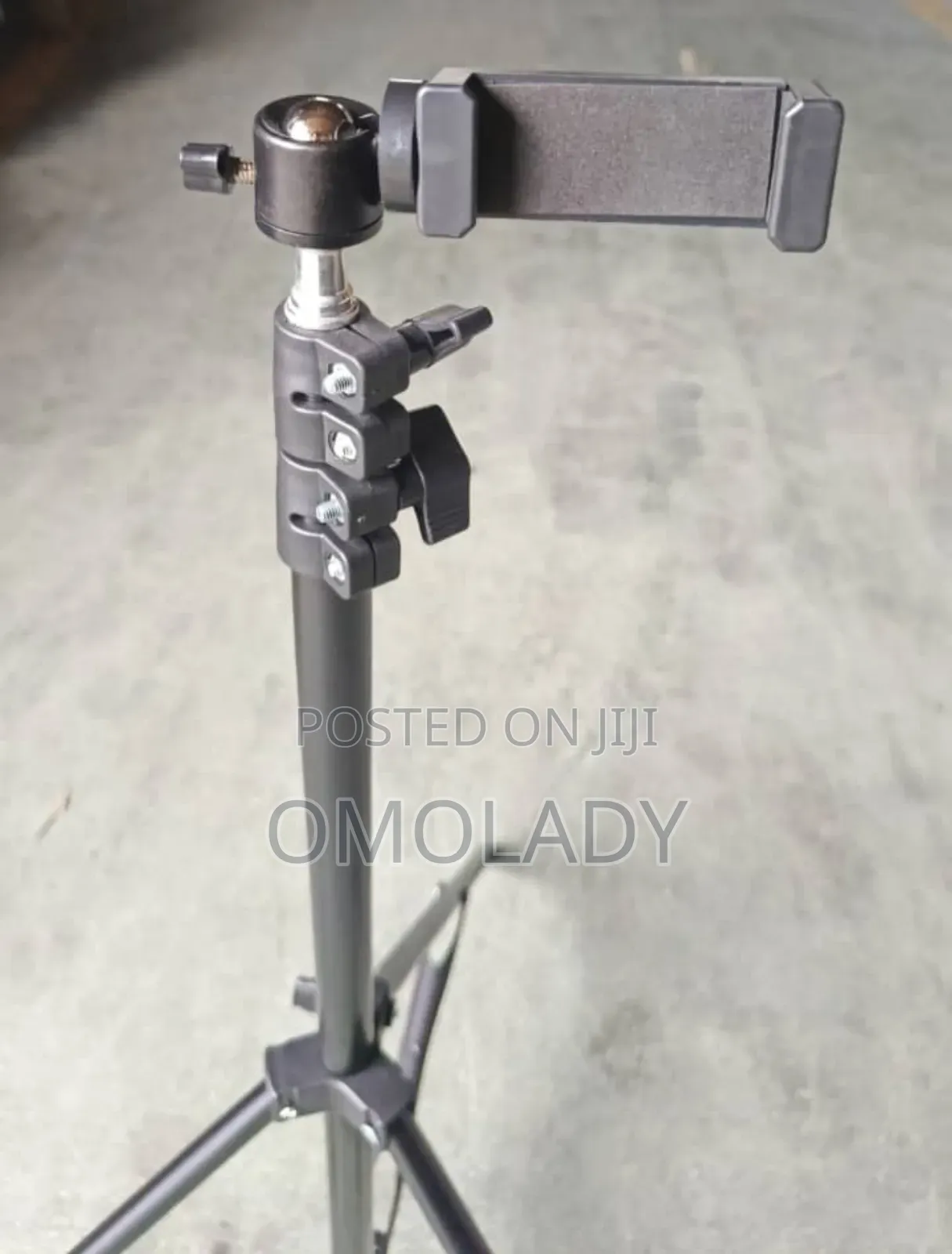 Mobile Live Tripod Stand - 2.1m