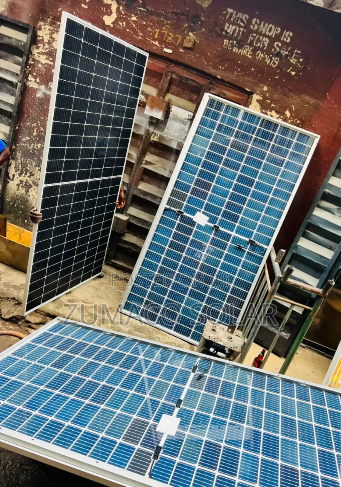 Standard High Quality 650watts Mono Panel Each