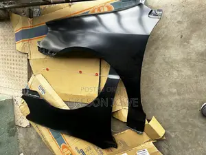 2 Pieces Fender Toyota Corolla 2003-2007