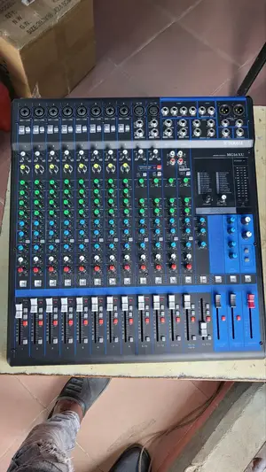 MG 16xu Yamaha Mixer