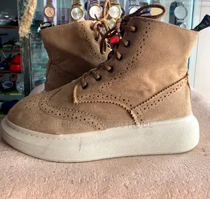Unisex Brown Boots