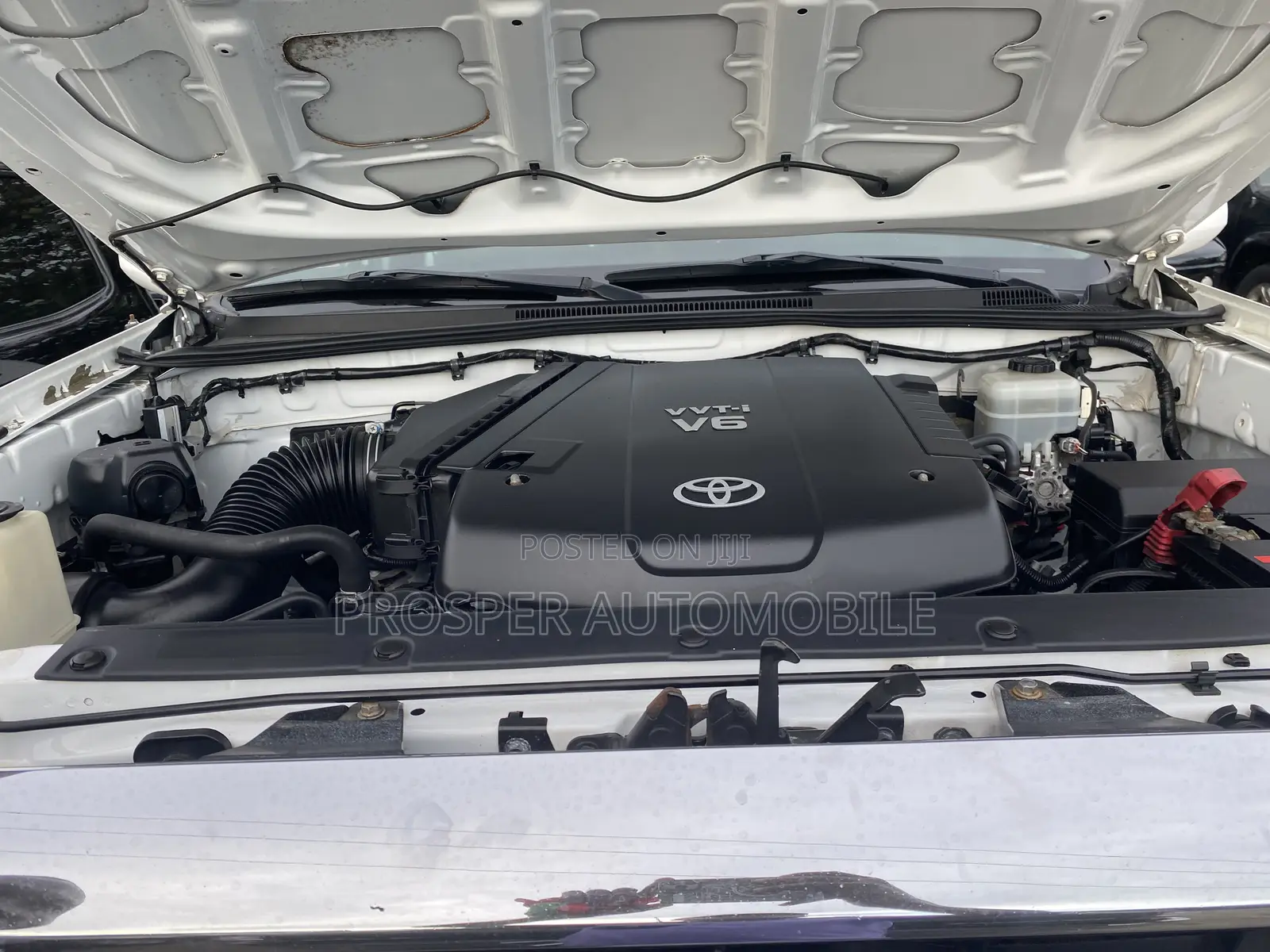 Toyota Tacoma 2013 White