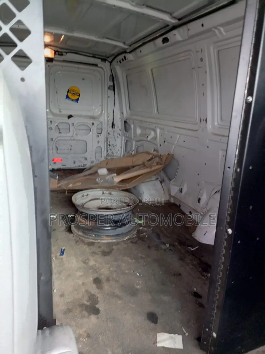 Ford E250 2014 White