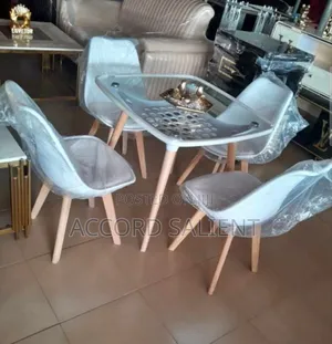 Portable 4 Seater Dining Set