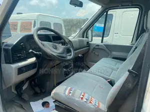 Volkswagen LT 2005 White
