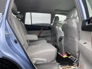 Toyota Highlander Limited 2010 Blue