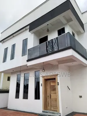 5bdrm Duplex in Thomas Estate Ext for sale