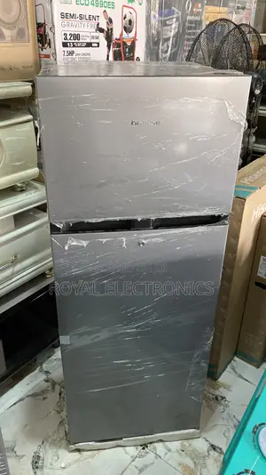 Big Imported Hisense Refrigerator-freezer 205l Ref-205dr