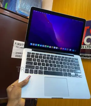 Laptop Apple MacBook Pro 2015 8GB Intel Core I5 SSD 256GB