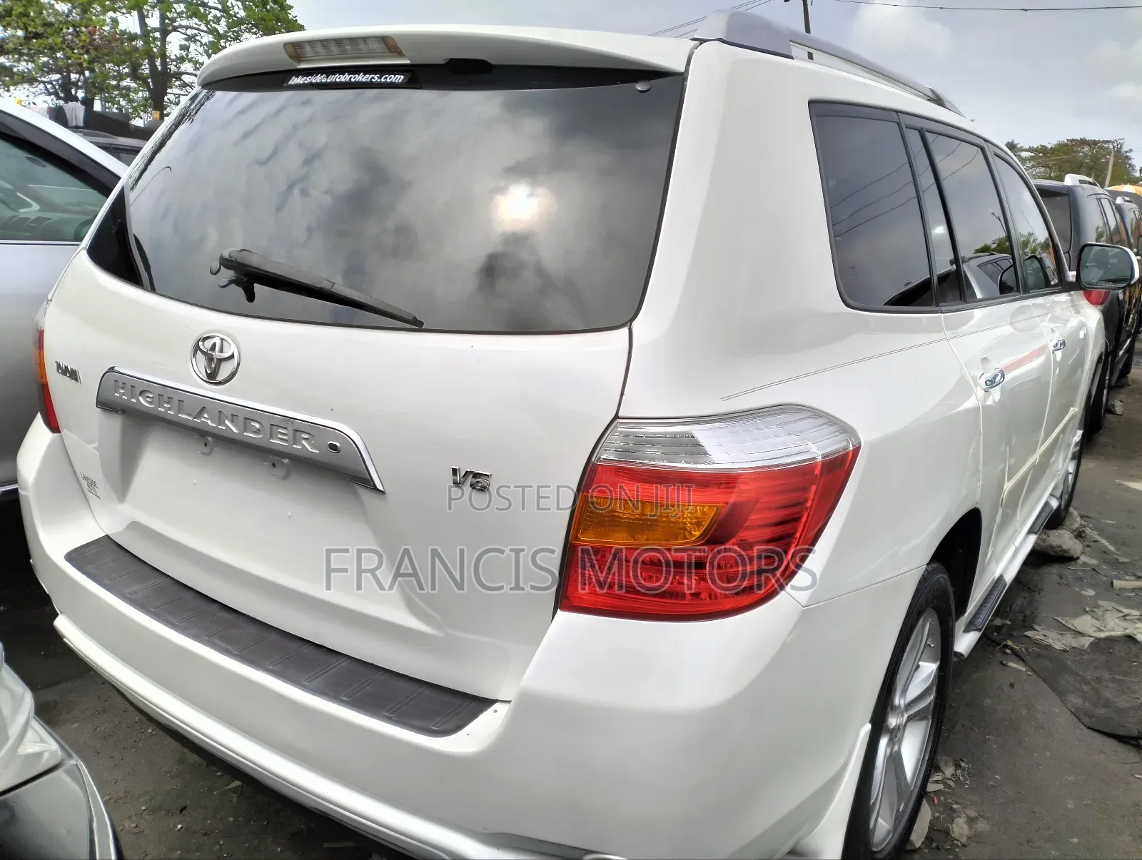 Toyota Highlander Limited 2010 White