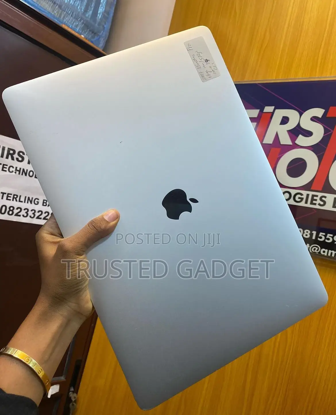 Laptop Apple MacBook Pro 2017 8GB Intel Core I5 SSD 256GB