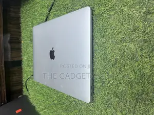 Laptop Apple MacBook Air 8GB Intel Core I5 SSD 512GB