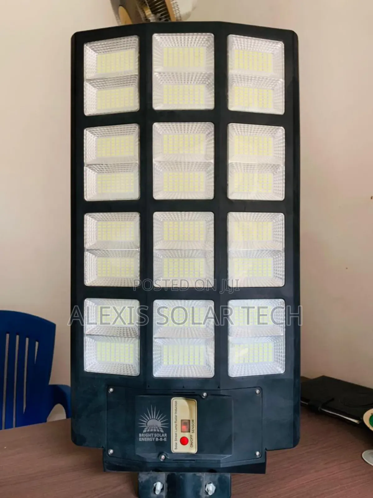 24eye Solar Street Light