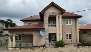Furnished 5bdrm Duplex in 𝖲𝗍𝗋𝖾𝖺𝗍, Ilorin South for sale