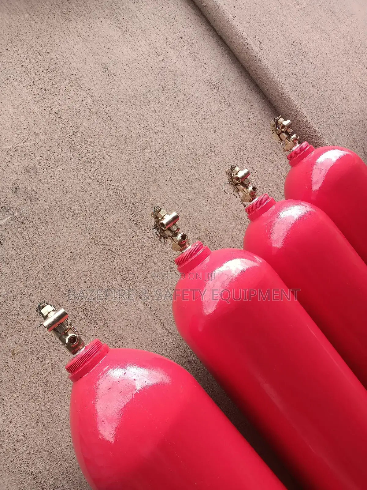 Automatic CO2 Fire Extinguisher