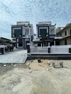 5bdrm Duplex in Lekki for sale