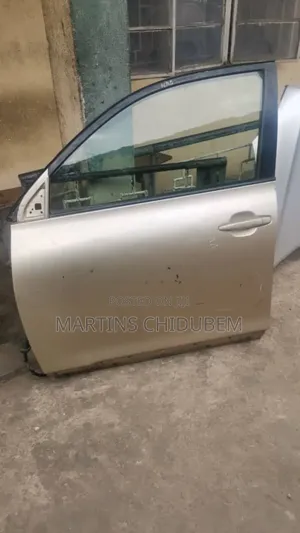 Doors for Highlander 2008--2012 Model