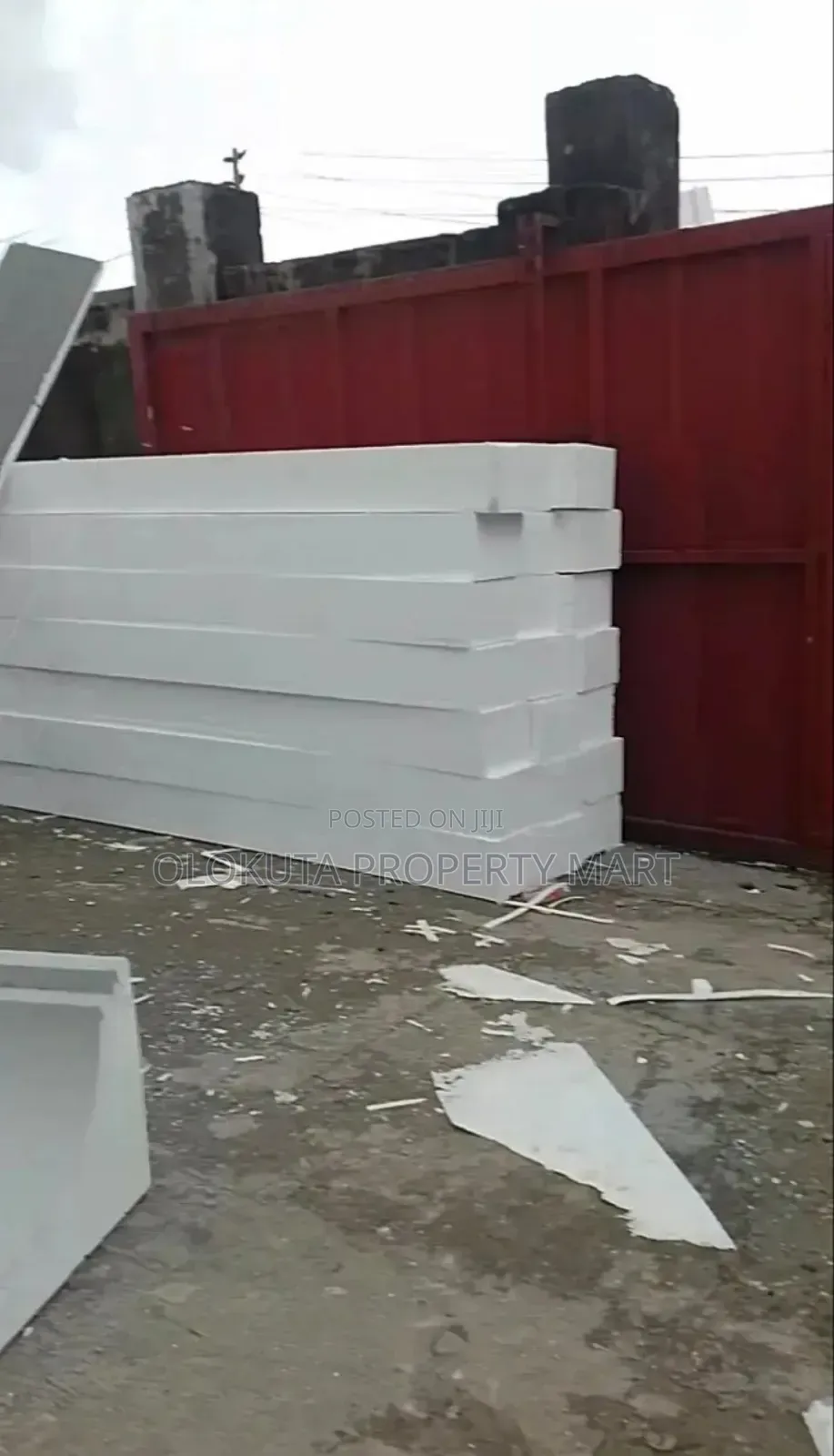 Polystyrene Board and Parapet