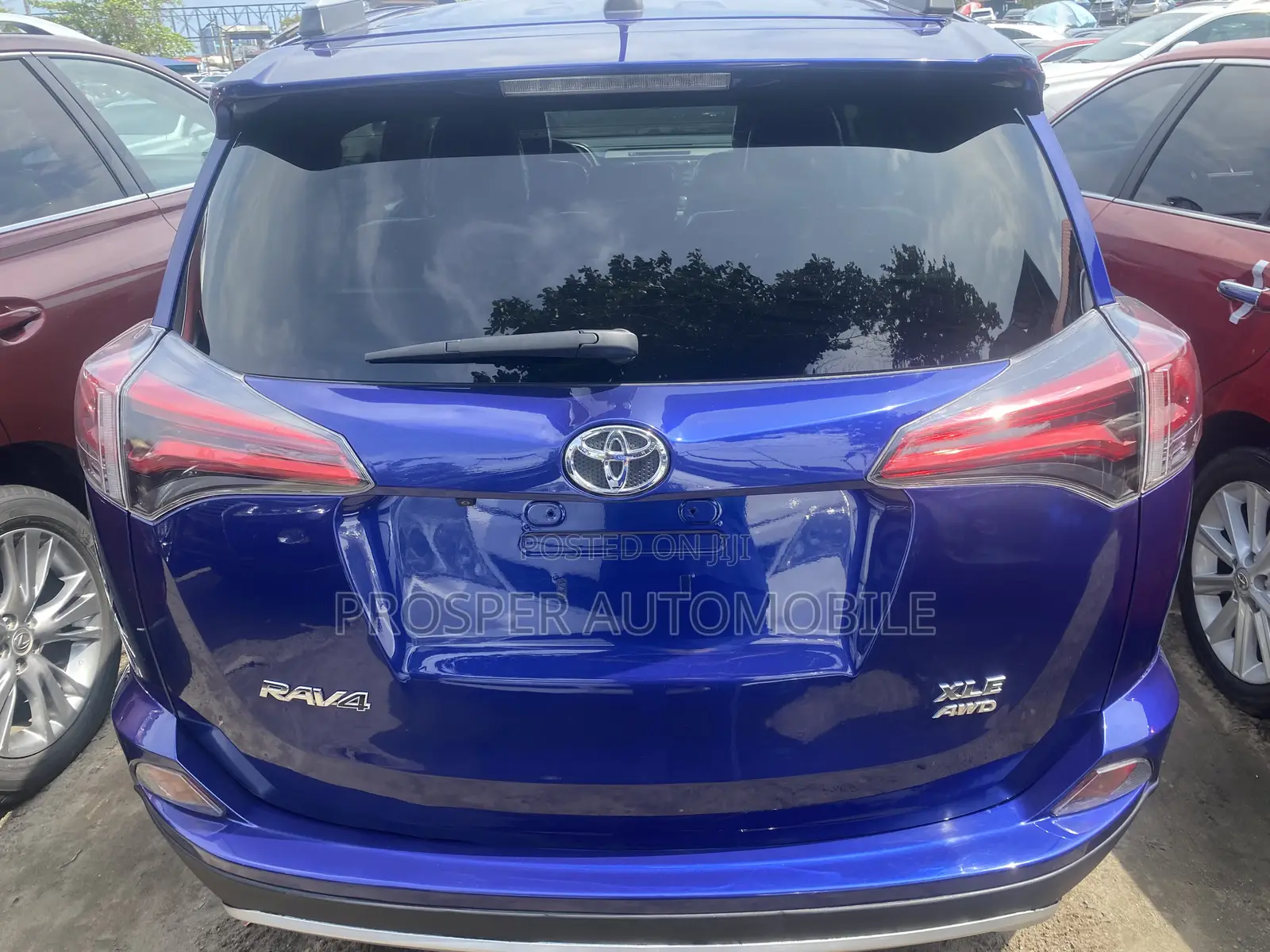 Toyota RAV4 2015 Blue