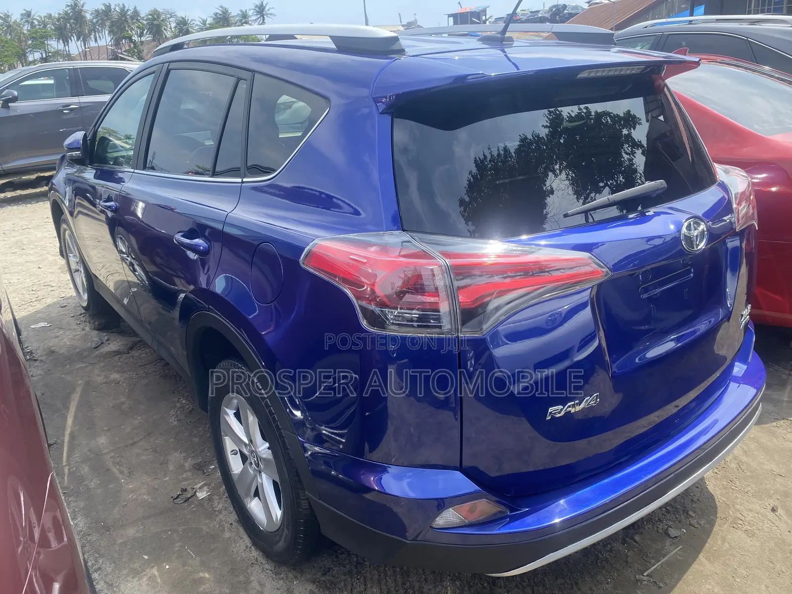 Toyota RAV4 2015 Blue