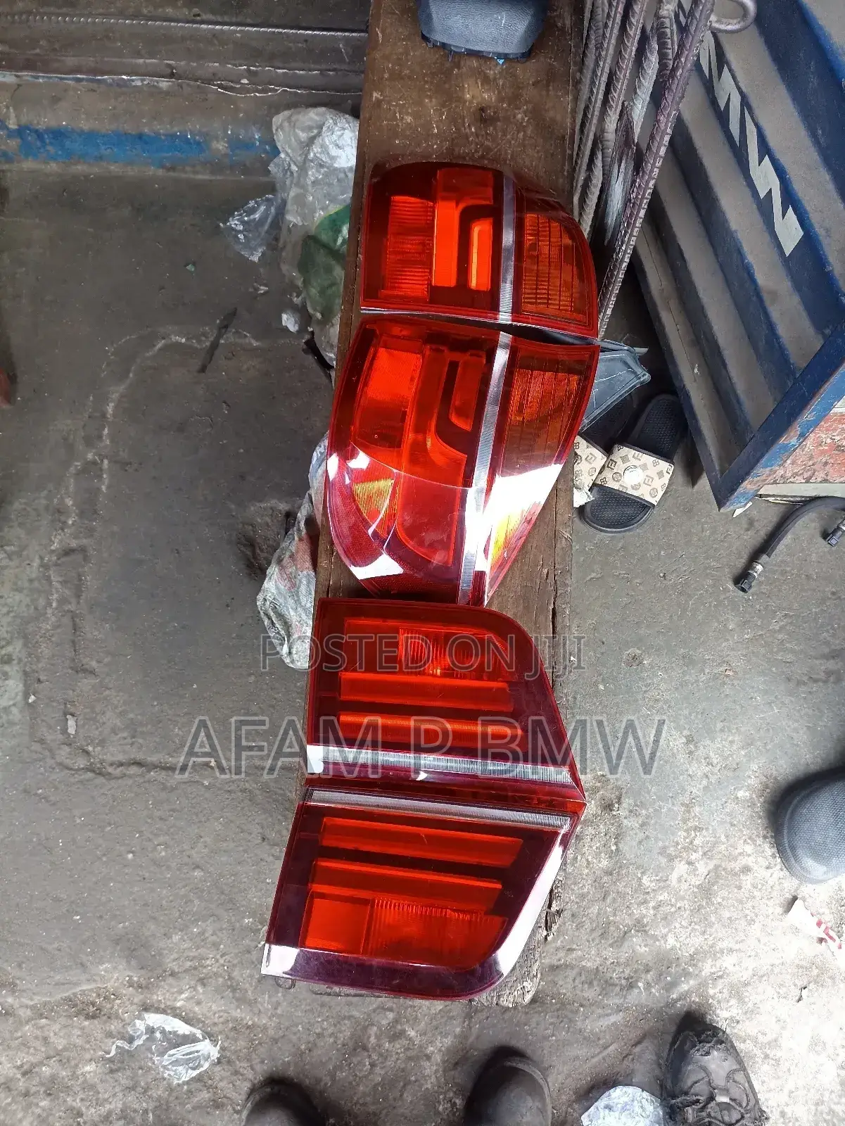 Back Light E70 2012