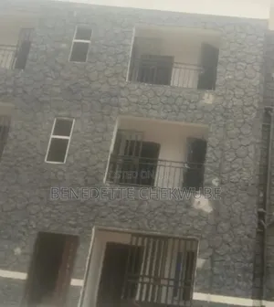 2bdrm Block of Flats in Lord Choosen, Rumuigbo for rent