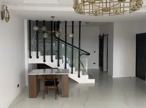 General Cleaning House Cleaning Service
