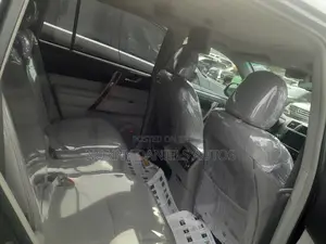 Toyota Highlander Limited 3.5l 4WD 2013 Gray