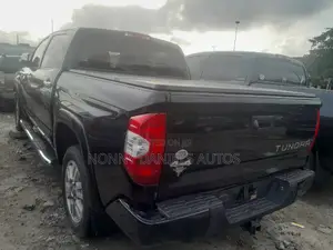 Toyota Tundra 2018 Black
