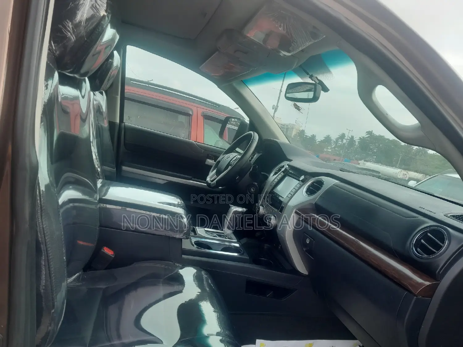 Toyota Tundra 2018 Brown